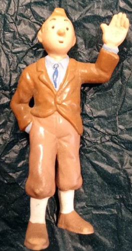 Figurine tintin saluant 8cm - saluant,,