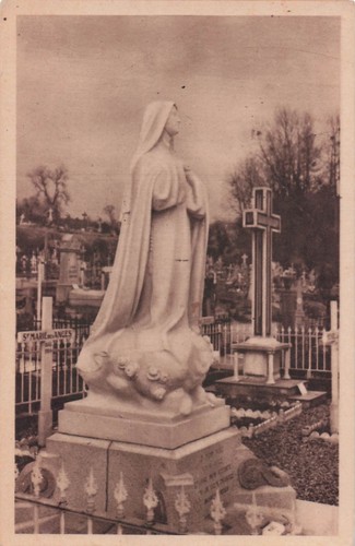 Lisieux statue de - la, sainte