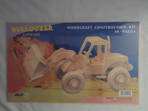 New bulldozer woodcraft - new,