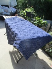 couverture "piqué" de