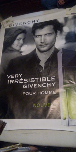 Affiche parfum 120x170 very - ,
