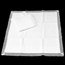 3 taies d’oreiller blanches