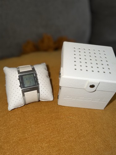 Diesel dz7043 digital quartz - diesel,