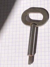 Clés d'horloge pendule