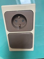 Legrand diplomat double