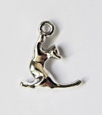 Pendentif Chat métal argenté - 2 x 1,8 cm