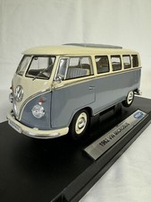 Combi Volkswagen Microbus 1962 Welly 1/18