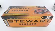 Motorsports Authentics 1/24 nascar TONY STEWART #20 Home Dépot/Powerade 2006
