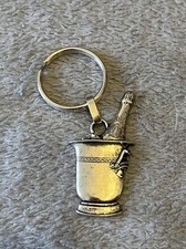 1 Porte Clé seau a champagne