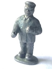 Figurine Quiralu Aludo?: Cheminot, chef de gare, train. Personnage civil.