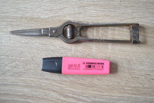 Ancien sécateur vendangeur - sécateur,