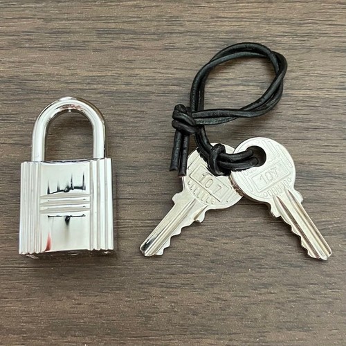 Serrure clé cadenas hermes - à,
