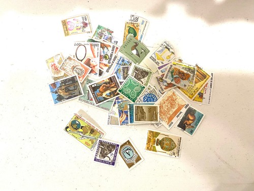 Ancien lot timbres poste du - de,
