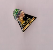 Pin's Boisson / Passoa - passion drink (époxy)