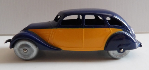 Peugeot 402 taxi dinky - 1/43,