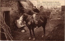 CPA Jeune Bretonne a cheval