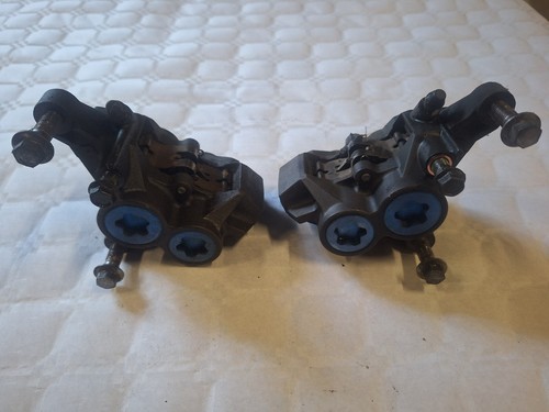 Etriers avant yamaha 600 - etriers,