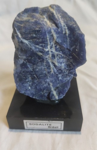 Sodalite brésil sur socle - sur,