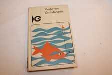 PÊCHE DE BASE MODERNE - 1974