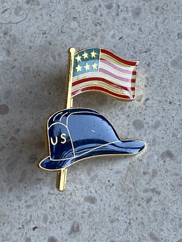 Pin pompiers usa - pompiers, ••
