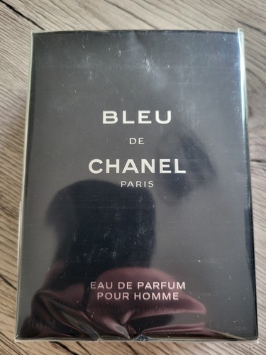 Chanel bleu pour - de,