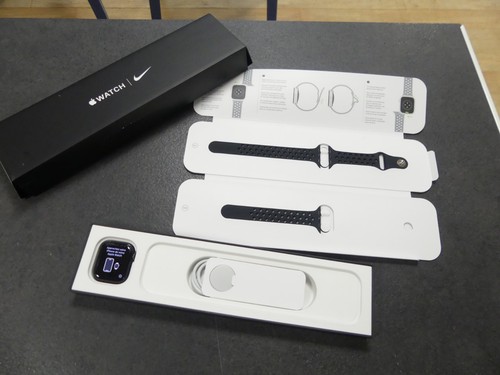 Montre connectée apple watch - apple,