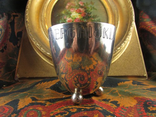 Inédite ancienne timbale sur - inédite,
