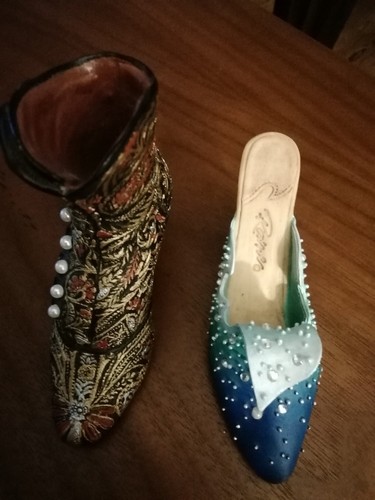 Just the right - , shoe
