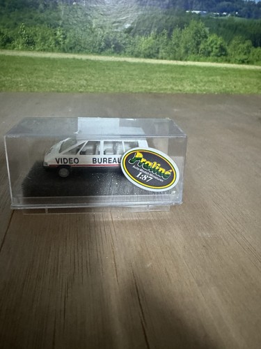Praliné voiture miniature
