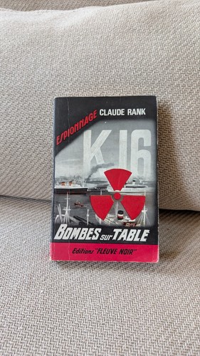 Bombes sur table claude - sur,