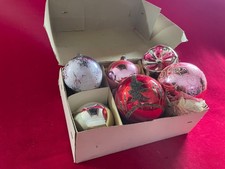 6 boules de Noël anciennes en verre
