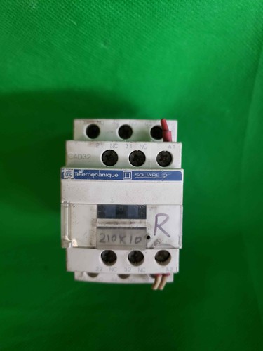 Telemecanique cad32 - cad32,