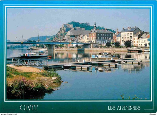 Carte postale givet - -,