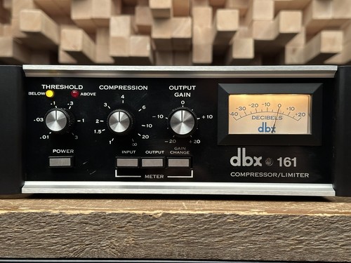 Dbx 161 compressor limiter - /,