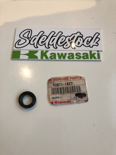 Grommet kawasaki 92071 - grommet,