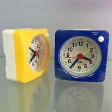 Réveil de chevet élégant à