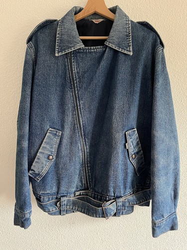 Very rare levis denim jacket - very,
