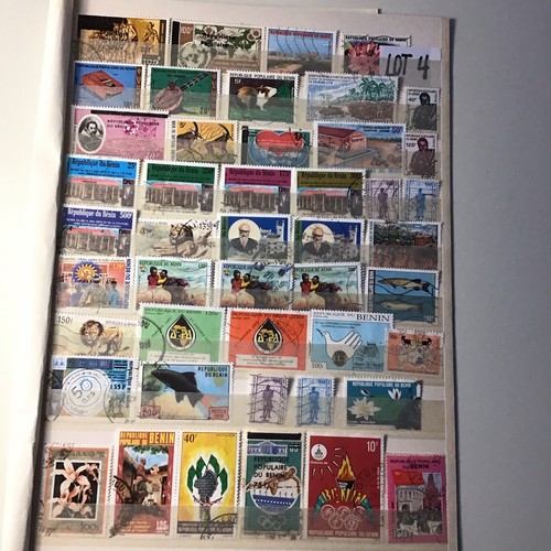 Lot timbres différents - lot,