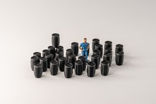 30 futs plastique noirs 220L