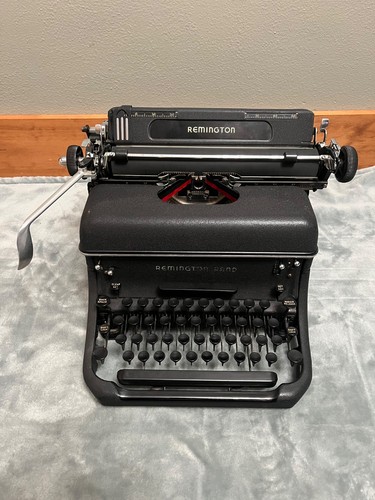 Vintage remington rand black - vintage,