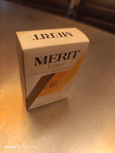 Paquet cigarette merit - cigarette, rare