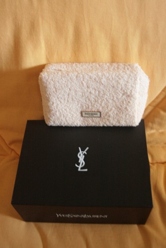 Yves laurent trousse beige - yves,