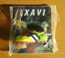 2010   XAVI   FC BARCELONE  ESPAGNE  # 6  MARCA ADIDAS  CHAUSSURE PORTE CLE RARE