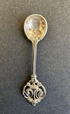 Ancienne petite cuillère à