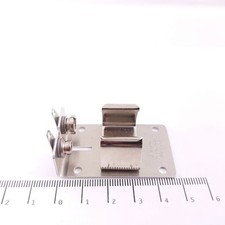 1 x SUPPORT DE BATTERIE