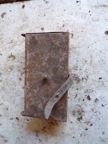 Boite outils mobylette - boite,