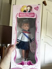 Poupée PETITCOLLIN 27cms