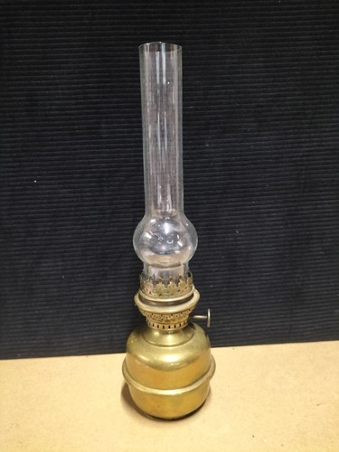 Ancienne lampe pétrole - pétrole, "