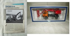 Camion SAVIEM 4 x 4 Pelle