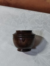 Petite boîte ronde en bois